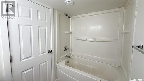 A And B 1924 Montreal Street, Regina, SK - Indoor Photo Showing Bathroom