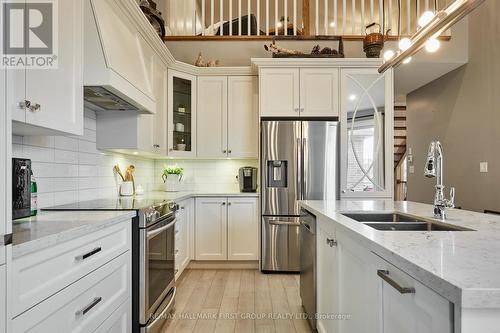 1057 Rippingale Trail, Peterborough (Northcrest), ON - Indoor Photo Showing Kitchen With Double Sink With Upgraded Kitchen