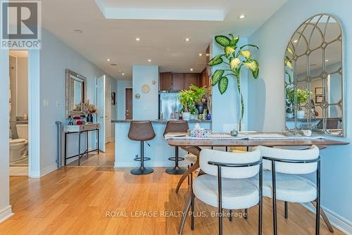 Ph2 - 4900 Glen Erin Drive, Mississauga, ON - Indoor Photo Showing Dining Room