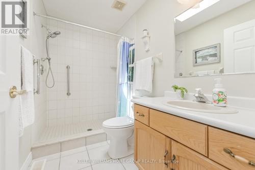 765 St. David Street S, Centre Wellington (Fergus), ON - Indoor Photo Showing Bathroom