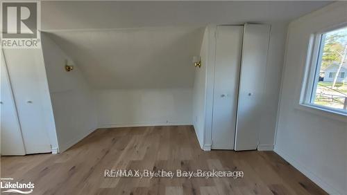 19 Glen Street, Wasaga Beach, ON - Indoor Photo Showing Other Room