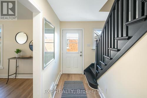 5782 Byng Avenue, Niagara Falls, ON - Indoor Photo Showing Other Room