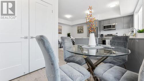 C305 - 6065 Mcleod Road, Niagara Falls, ON - Indoor Photo Showing Dining Room