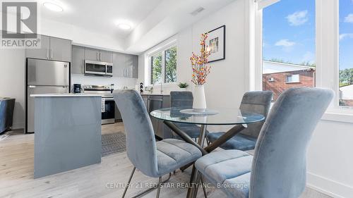 C305 - 6065 Mcleod Road, Niagara Falls, ON - Indoor Photo Showing Dining Room