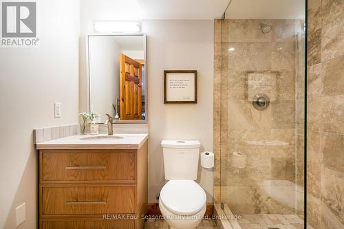 140 Alexandra Way, Blue Mountains (Blue Mountain Resort Area), ON - Indoor Photo Showing Bathroom