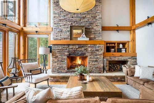 140 Alexandra Way, Blue Mountains (Blue Mountain Resort Area), ON - Indoor Photo Showing Living Room With Fireplace