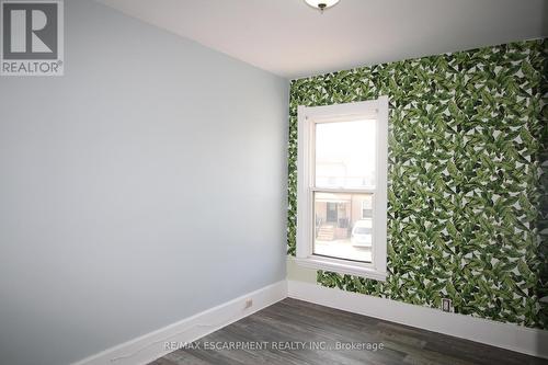 701 Wilson Street, Hamilton, ON - Indoor Photo Showing Other Room