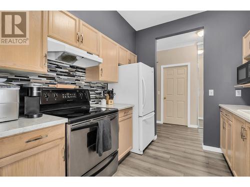 Kitchen - 255 Aurora Crescent Unit# 304, Kelowna, BC - Indoor Photo Showing Kitchen