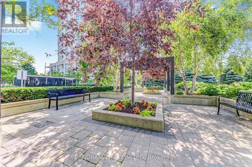 3104 - 225 Sherway Gardens Road, Toronto, ON - Outdoor