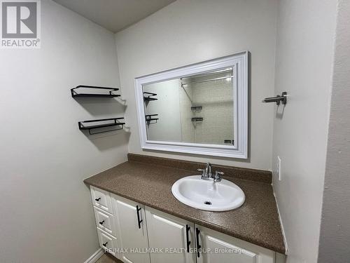 2 - 440 Fenerty Court, Ottawa, ON - Indoor Photo Showing Bathroom