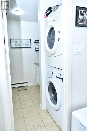 2 - 440 Fenerty Court, Ottawa, ON - Indoor Photo Showing Laundry Room