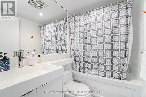 4803 - 25 Telegram Mews, Toronto, ON - Indoor Photo Showing Bathroom