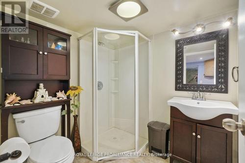 560 Carnegie Avenue, Smith-Ennismore-Lakefield, ON - Indoor Photo Showing Bathroom