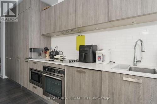 3311 - 50 Charles Street E, Toronto, ON - Indoor Photo Showing Kitchen