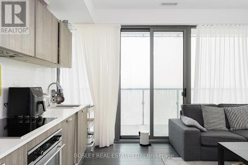 3311 - 50 Charles Street E, Toronto, ON - Indoor Photo Showing Kitchen