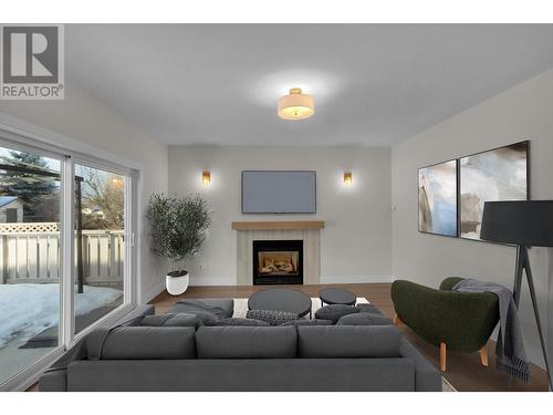 6807 Westmount Drive, Prince George, BC - Indoor Photo Showing Living Room With Fireplace