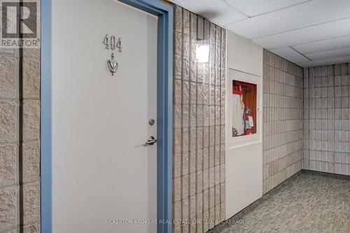 404 - 610 William Street S, Gananoque, ON - Indoor Photo Showing Bathroom