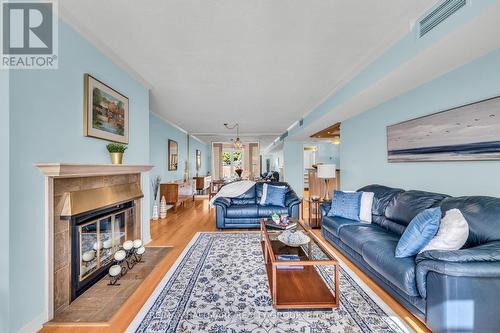 87D - 263 Botanica Pvt, Ottawa, ON - Indoor Photo Showing Living Room With Fireplace