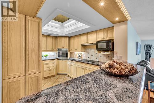 87D - 263 Botanica Pvt, Ottawa, ON - Indoor Photo Showing Kitchen