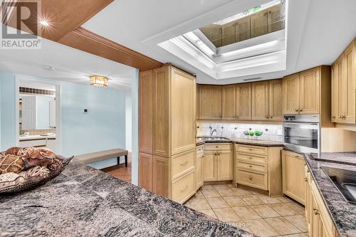 87D - 263 Botanica Pvt, Ottawa, ON - Indoor Photo Showing Kitchen With Double Sink