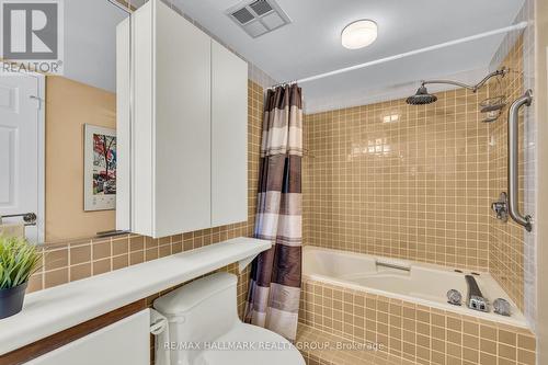 87D - 263 Botanica Pvt, Ottawa, ON - Indoor Photo Showing Bathroom