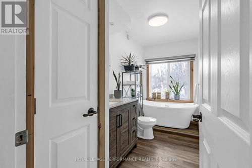 4888 Mcmartin Street S, South Glengarry, ON - Indoor Photo Showing Bathroom