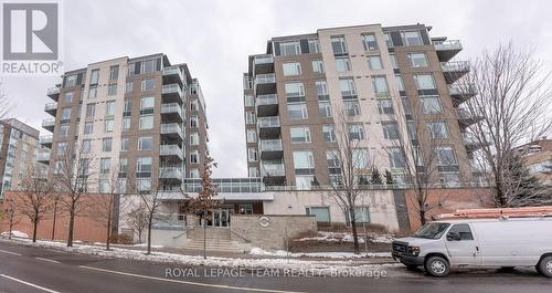 609 - 575 Byron Avenue, Ottawa, ON - Outdoor With Balcony With Facade