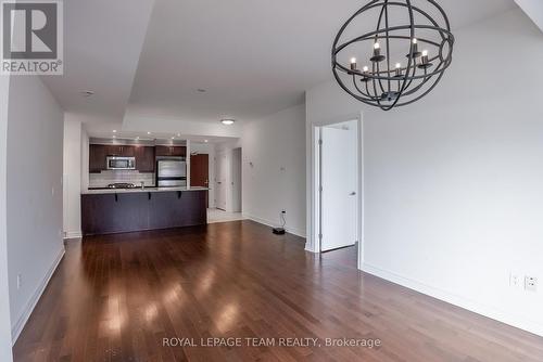 609 - 575 Byron Avenue, Ottawa, ON - Indoor Photo Showing Kitchen