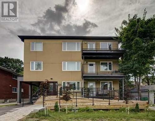 324 Currell Avenue, Ottawa, ON - Outdoor With Balcony With Facade