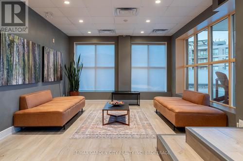 202 - 897 Sheppard Avenue W, Toronto (Clanton Park), ON - Indoor