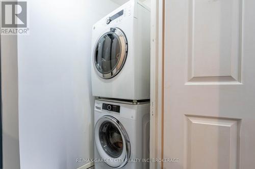 202 - 897 Sheppard Avenue W, Toronto (Clanton Park), ON - Indoor Photo Showing Laundry Room