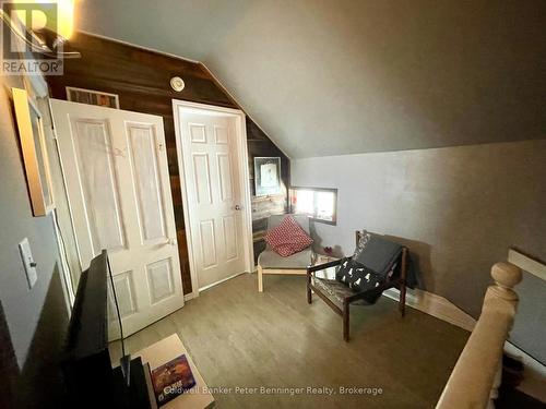 258 8Th Street, Hanover, ON - Indoor Photo Showing Other Room