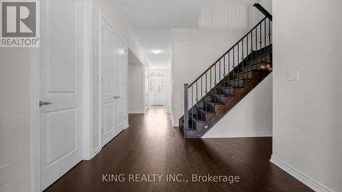 1629 Corsal Court, Innisfil, ON - Indoor Photo Showing Other Room