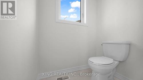 1629 Corsal Court, Innisfil, ON - Indoor Photo Showing Bathroom