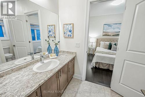 5 Sinatra Street, Brampton, ON - Indoor Photo Showing Bathroom