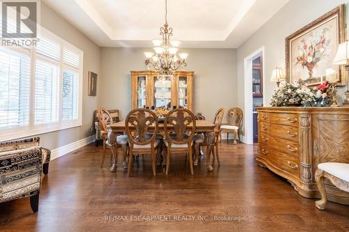 17 Mcdonald Court, Hamilton, ON - Indoor Photo Showing Dining Room