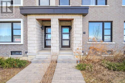 2656 Castlegate Crossing, Pickering, ON - Outdoor With Facade