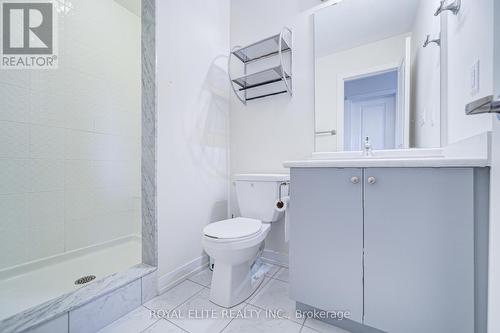 2656 Castlegate Crossing, Pickering, ON - Indoor Photo Showing Bathroom