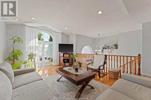 1082 Monarch Meadows, Lakeshore, ON - Indoor Photo Showing Living Room