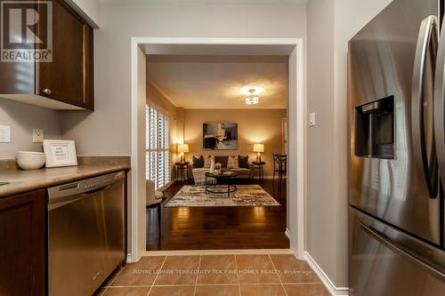 2249 Winlord Place, Oshawa, ON - Indoor Photo Showing Kitchen