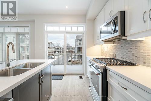 9 - 288 Glover Road, Hamilton, ON - Indoor Photo Showing Kitchen With Stainless Steel Kitchen With Double Sink With Upgraded Kitchen