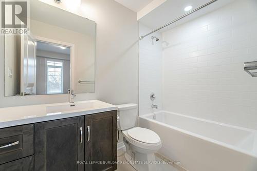 9 - 288 Glover Road, Hamilton, ON - Indoor Photo Showing Bathroom