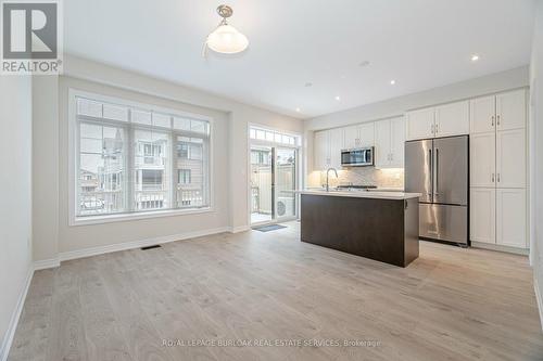 9 - 288 Glover Road, Hamilton, ON - Indoor Photo Showing Kitchen With Stainless Steel Kitchen