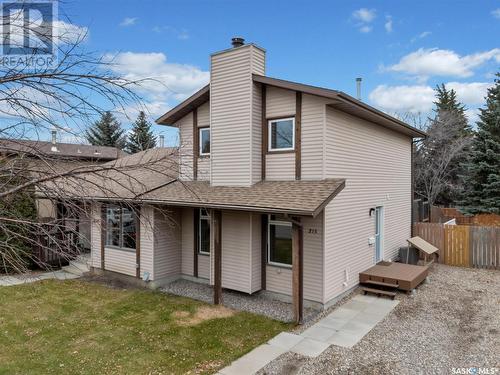 215 La Ronge Road, Saskatoon, SK - Outdoor