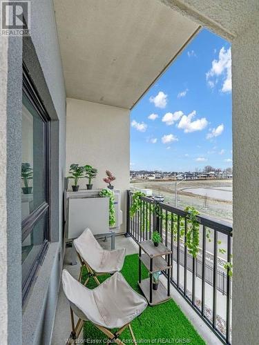 7333 Meo Boulevard Unit# 303, Lasalle, ON - Outdoor With Balcony With Exterior