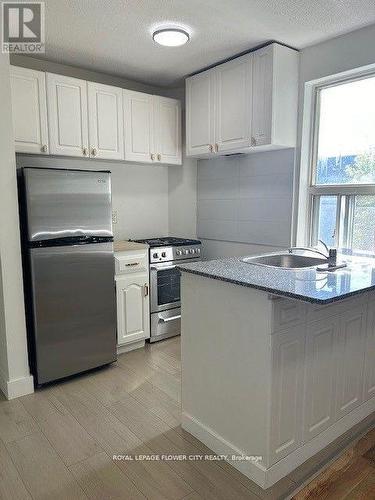 1774 Eglinton Avenue W, Toronto, ON - Indoor Photo Showing Kitchen