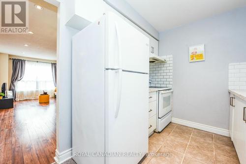 47 - 47 Ellis Drive N, Brampton, ON - Indoor Photo Showing Kitchen