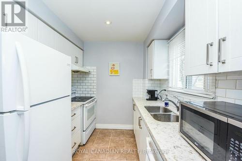 47 - 47 Ellis Drive N, Brampton, ON - Indoor Photo Showing Kitchen With Double Sink