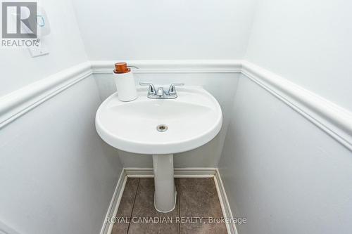 47 - 47 Ellis Drive N, Brampton, ON - Indoor Photo Showing Bathroom