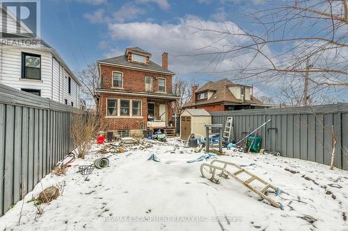 356 Cumberland Avenue, Hamilton, ON - Outdoor